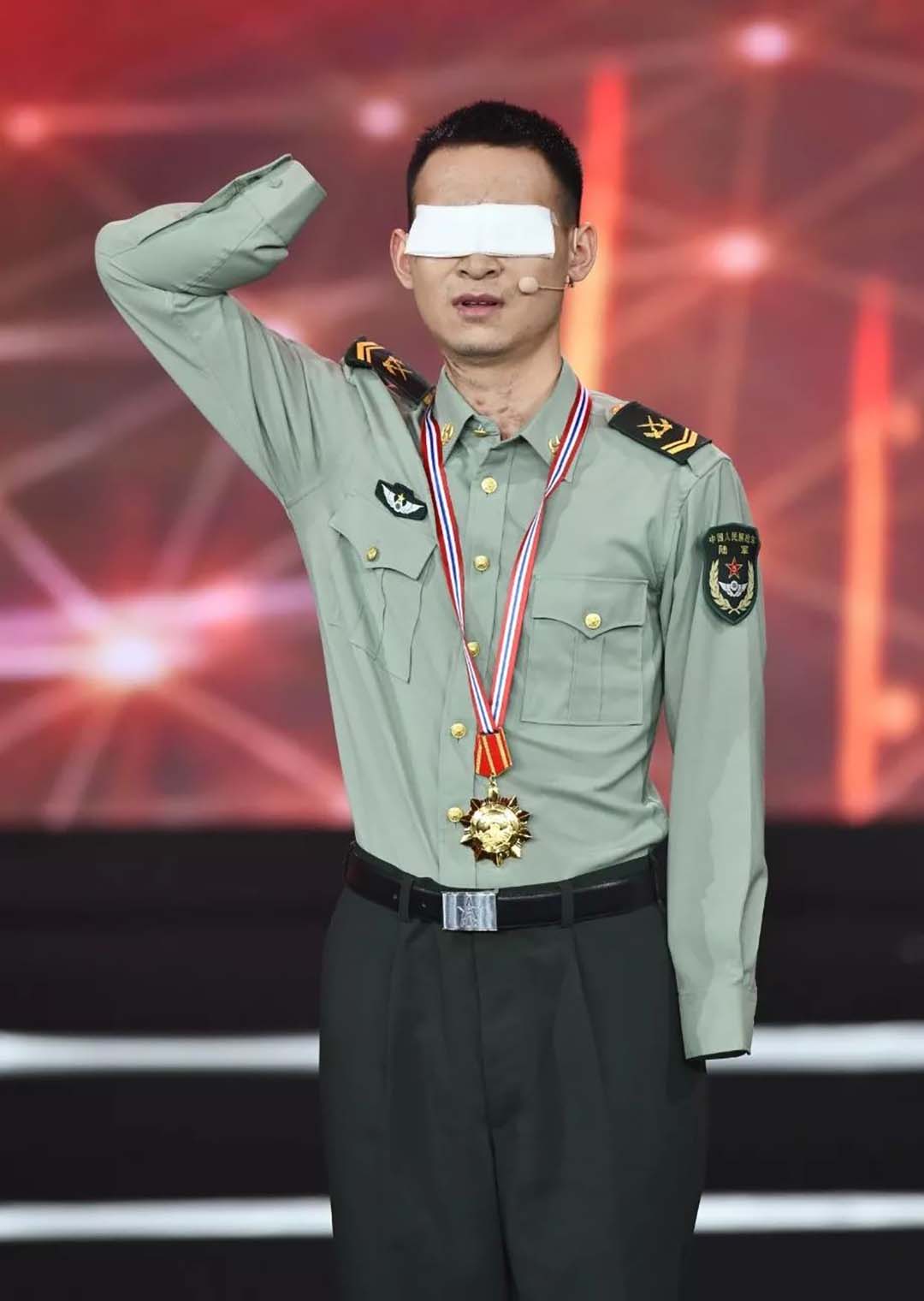 杜富国1.jpg undefined
